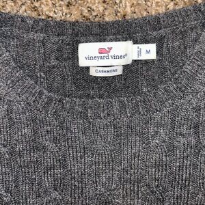 Vineyard Vines Cashmere Cable Crewneck Sweater in Grey